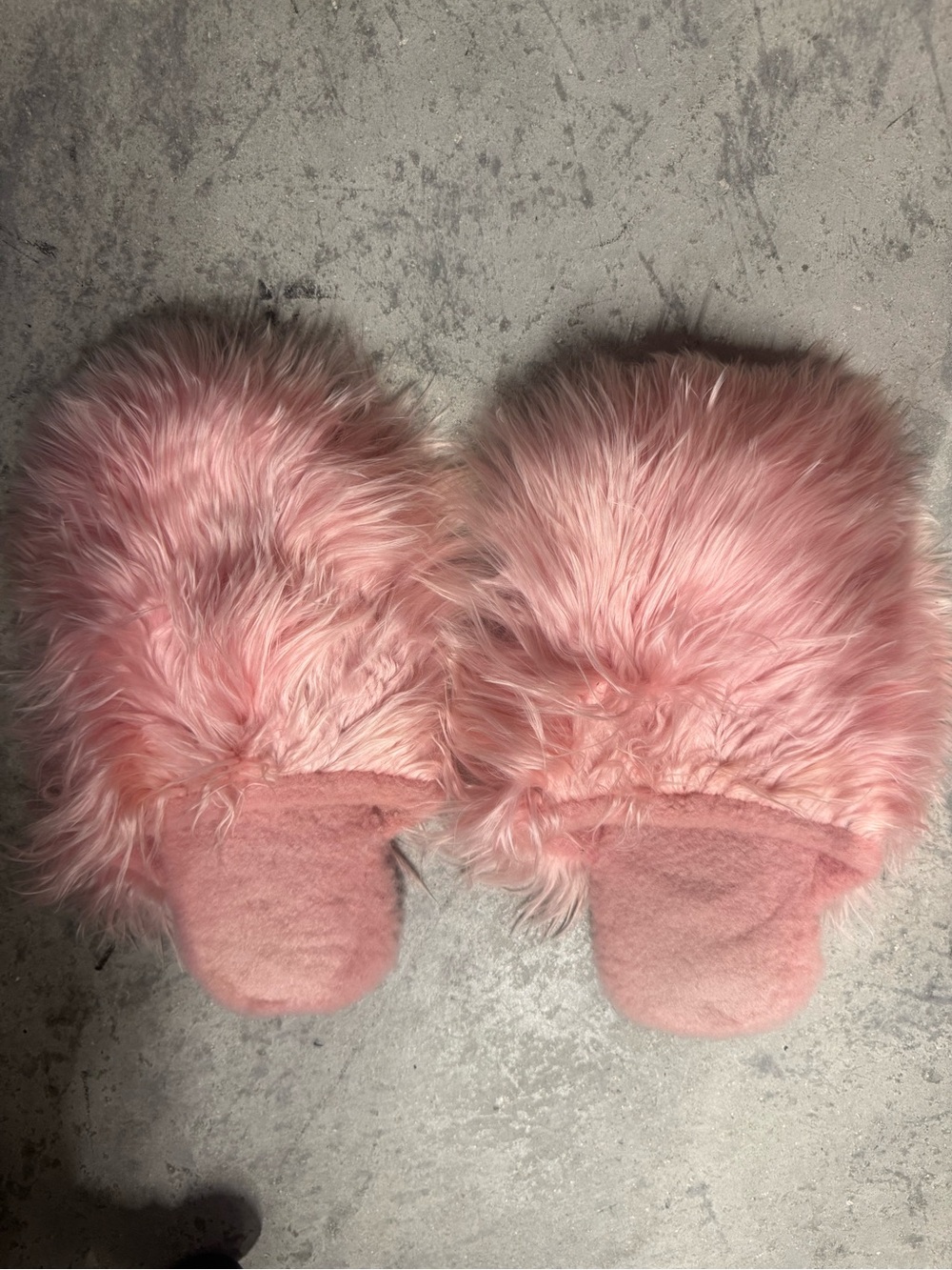 Pink Alpaca Fur Slide Slippers